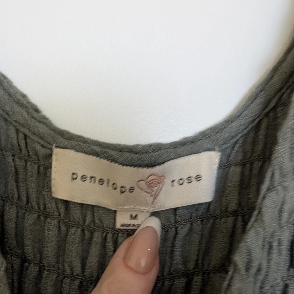Green Maxi Dress  Penelope Rose Size Medium - Picture 7 of 9